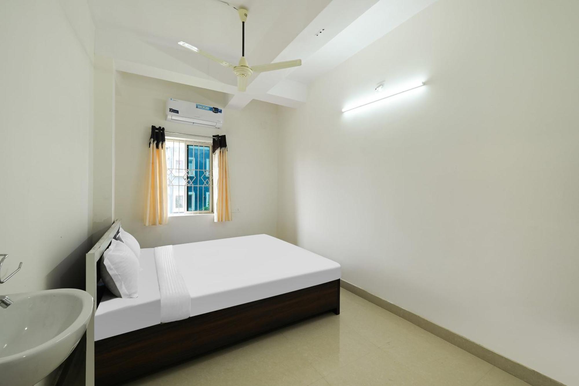Hotel O Prateek A Residency Бхубанешвар Екстериор снимка